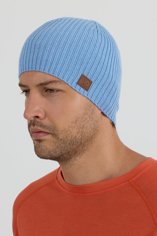 Wintry - fino pletena rebrasta kapa od 100% Merino Vune