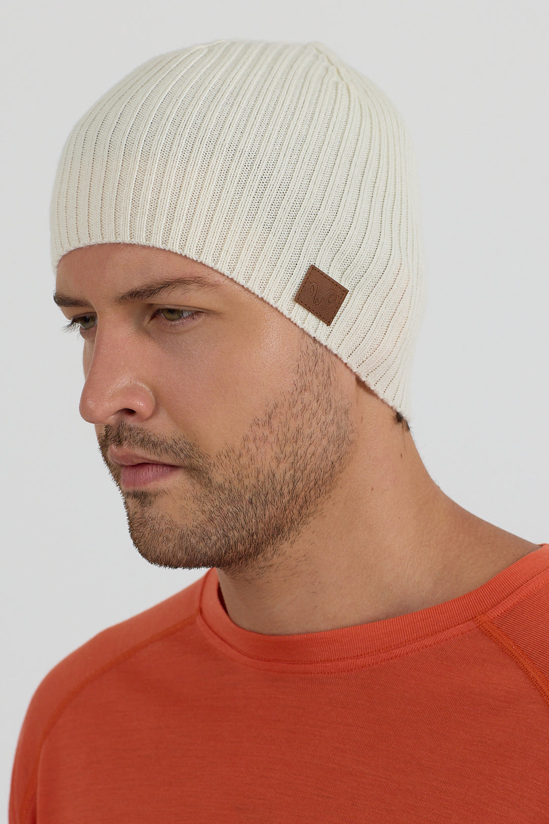 Wintry - fino pletena rebrasta kapa od 100% Merino Vune