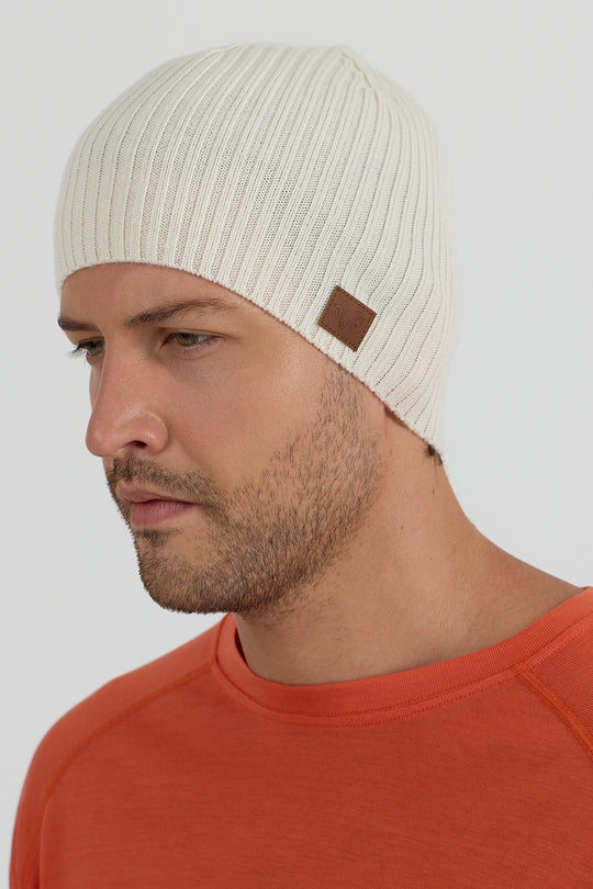 Wintry - fino pletena rebrasta kapa od 100% Merino Vune