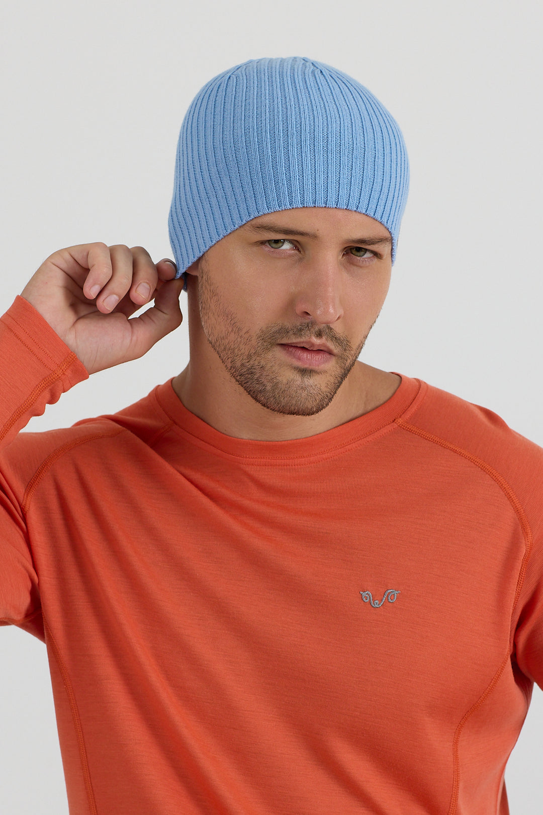 Wintry - fino pletena rebrasta kapa od 100% Merino Vune