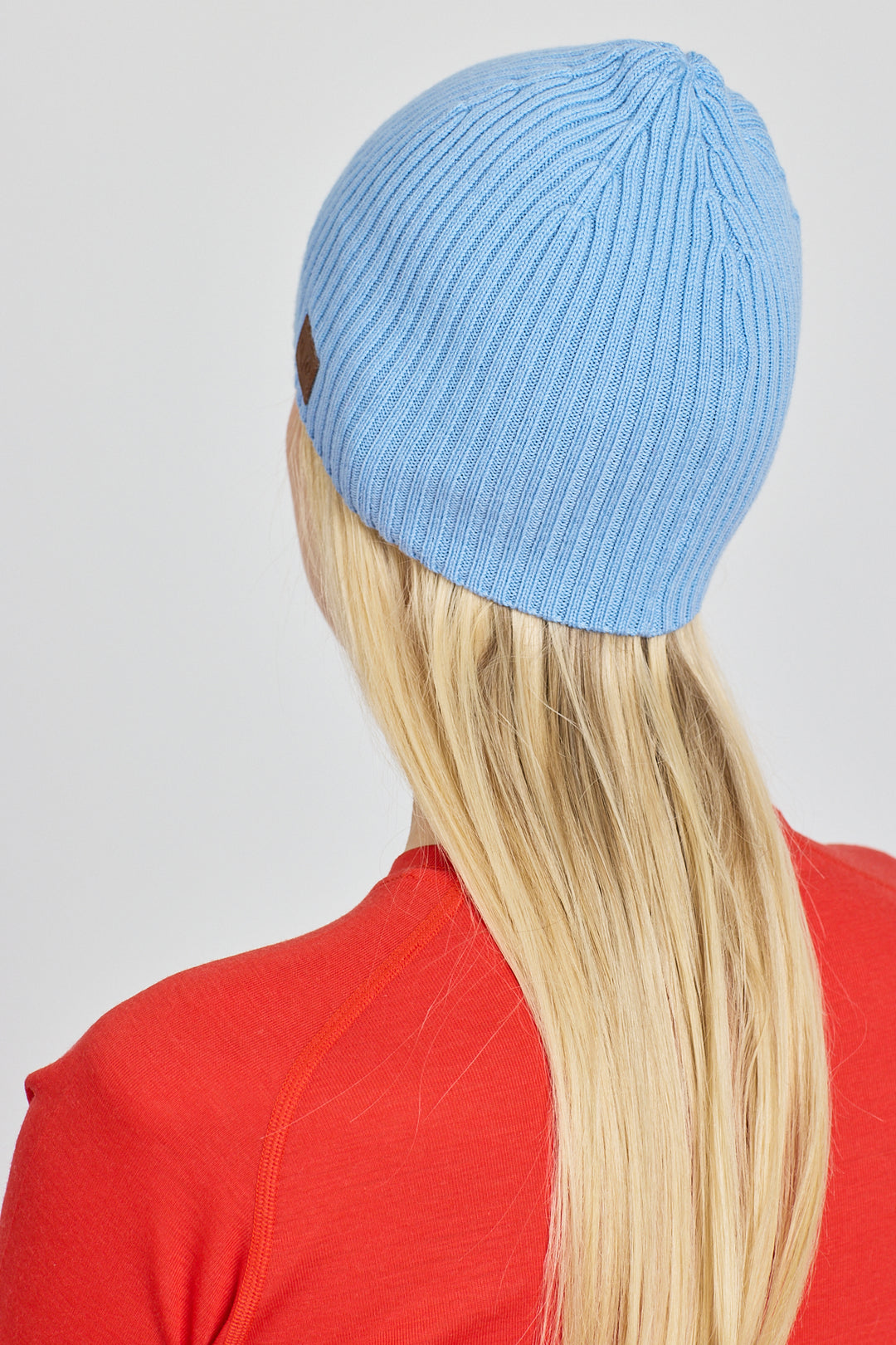 Wintry - fino pletena rebrasta kapa od 100% Merino Vune