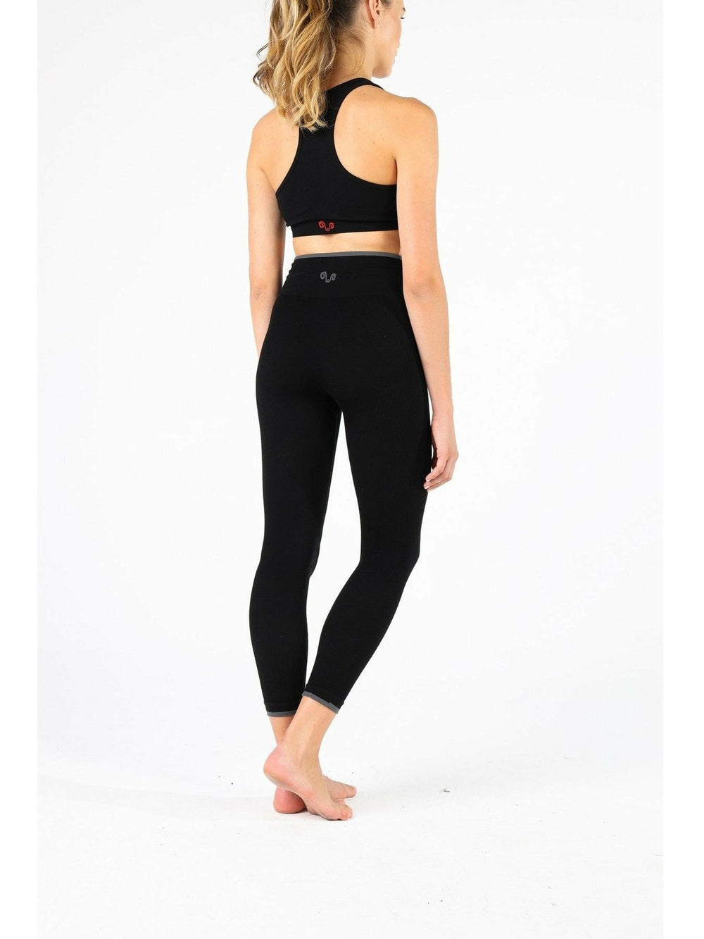 BJANKA- Helanke za trening Seamless merino